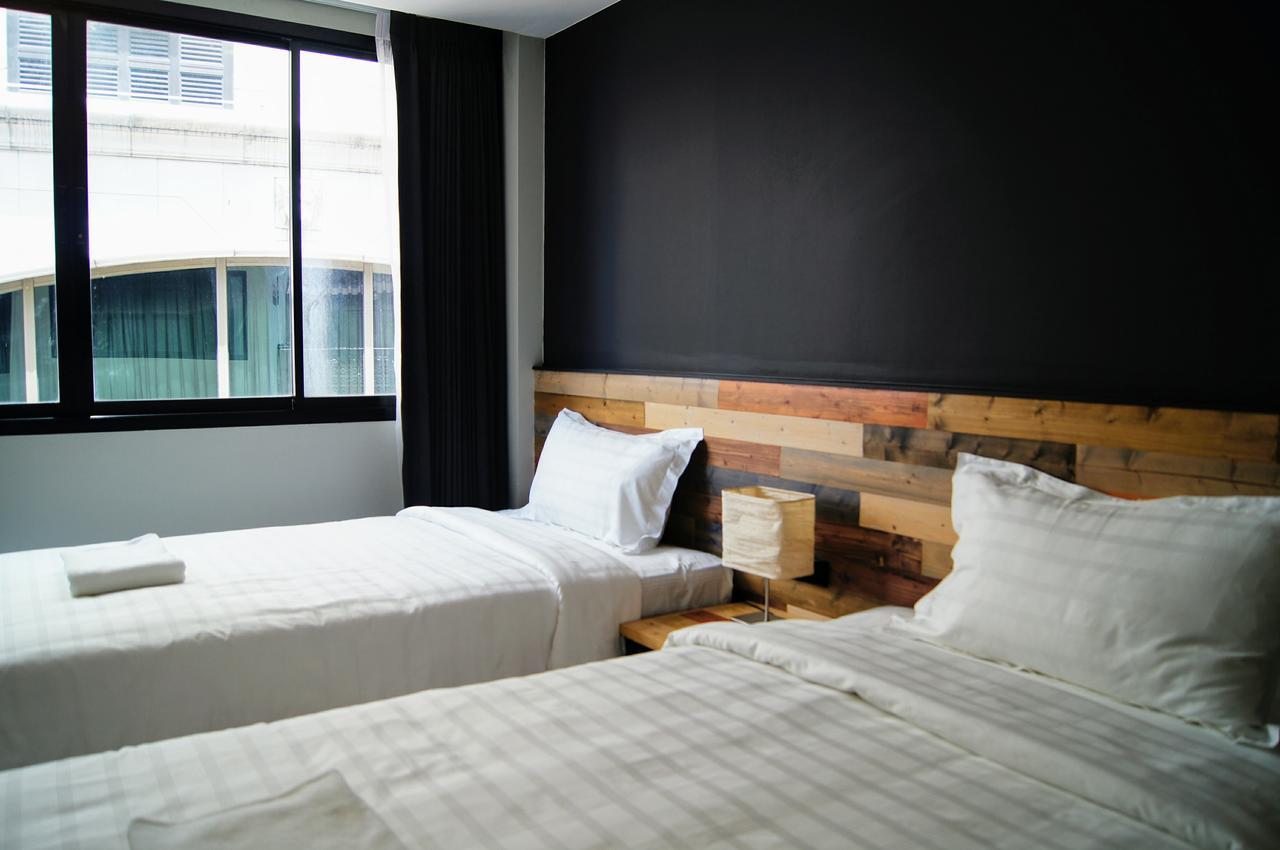 Zleepmotion Bangkok Hostel Buitenkant foto