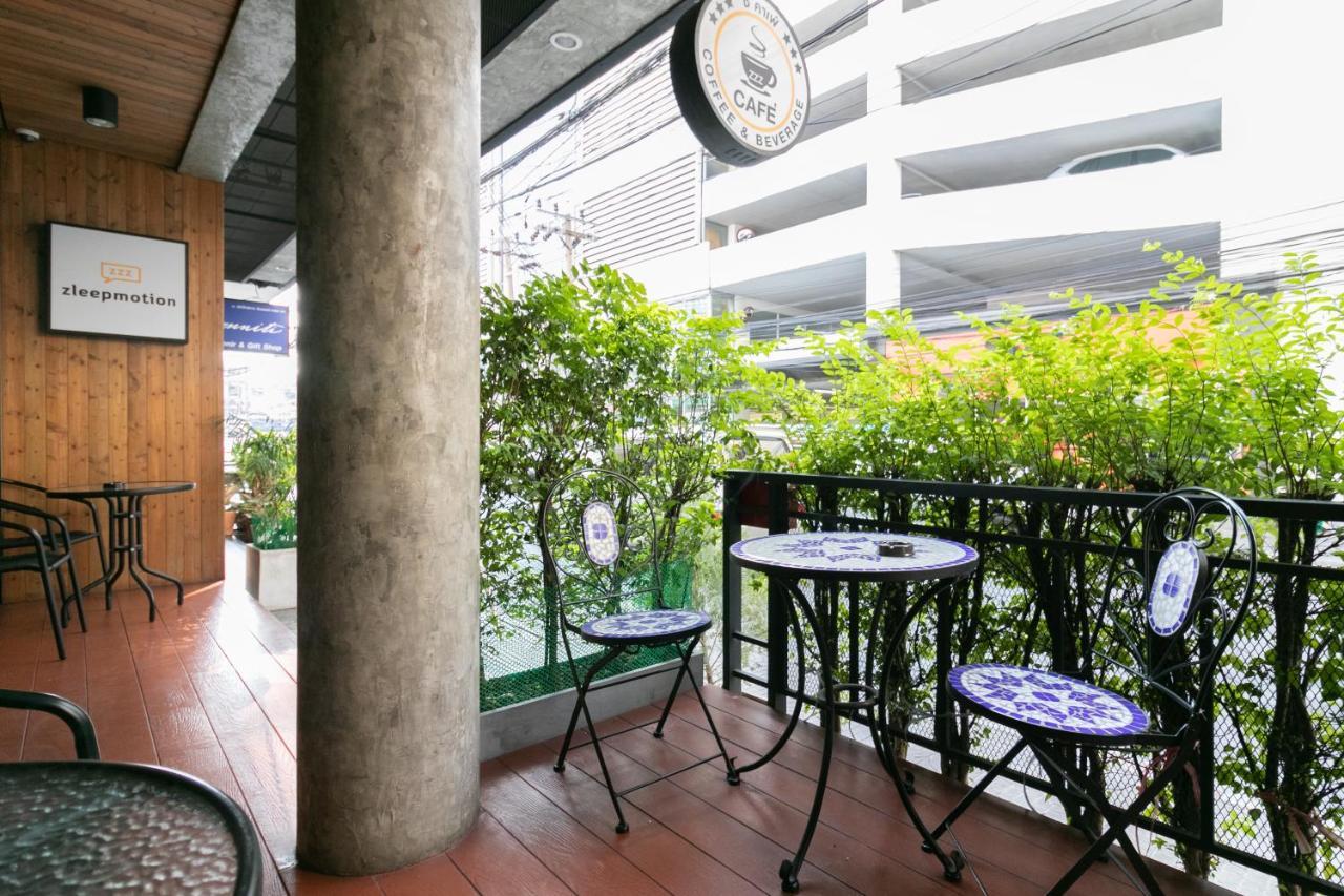 Zleepmotion Bangkok Hostel Buitenkant foto